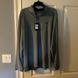 Men’s Under Armour Grey Quarter zip shirt.